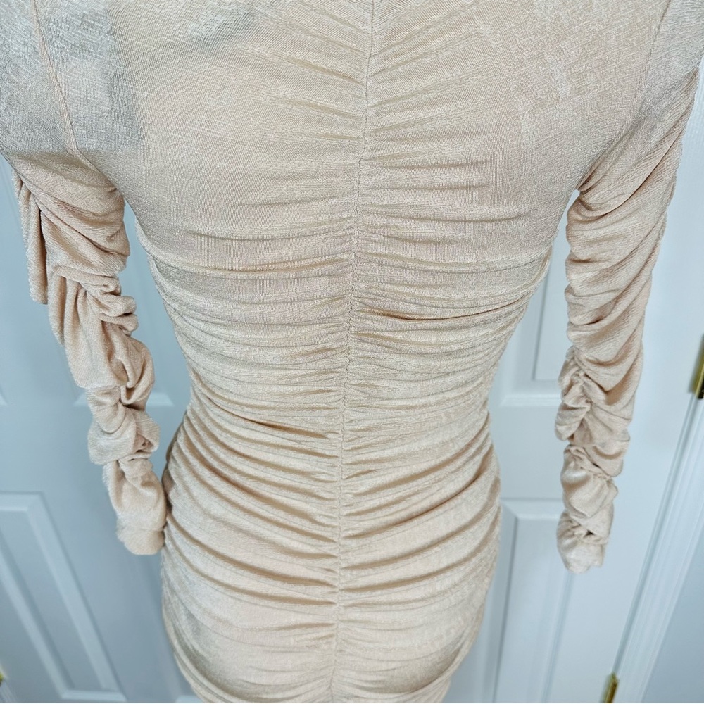 PRETTYLITTLETHING nude acetate slinky longsleeve rushed midaxi shirt dress 4 - Picture 6 of 11